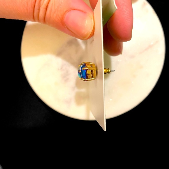 NWT Kate Spade Aurora Borealis Iridescent Earrings - Picture 2 of 6